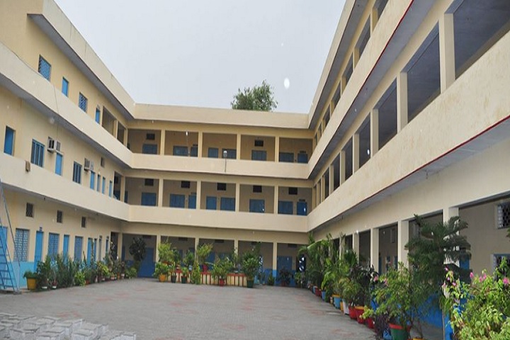 https://cache.careers360.mobi/media/colleges/social-media/media-gallery/10380/2020/6/10/Campus View of City Public Degree College Fatehgarh_Campus-View.jpg